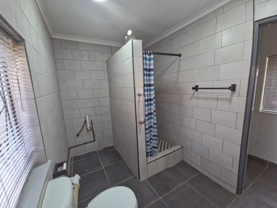 5 Bedroom Property for Sale in Westdene Free State